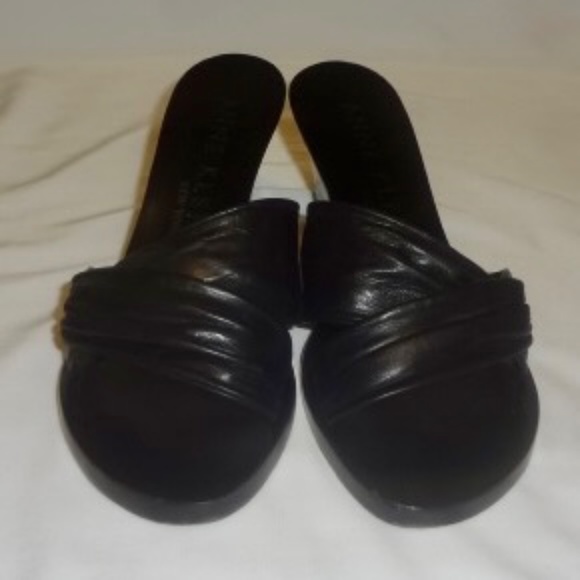 Anne Klein Shoes - Picture 7 of 9